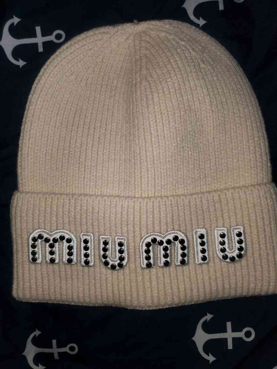 Miu Miu Beige Knit Hat