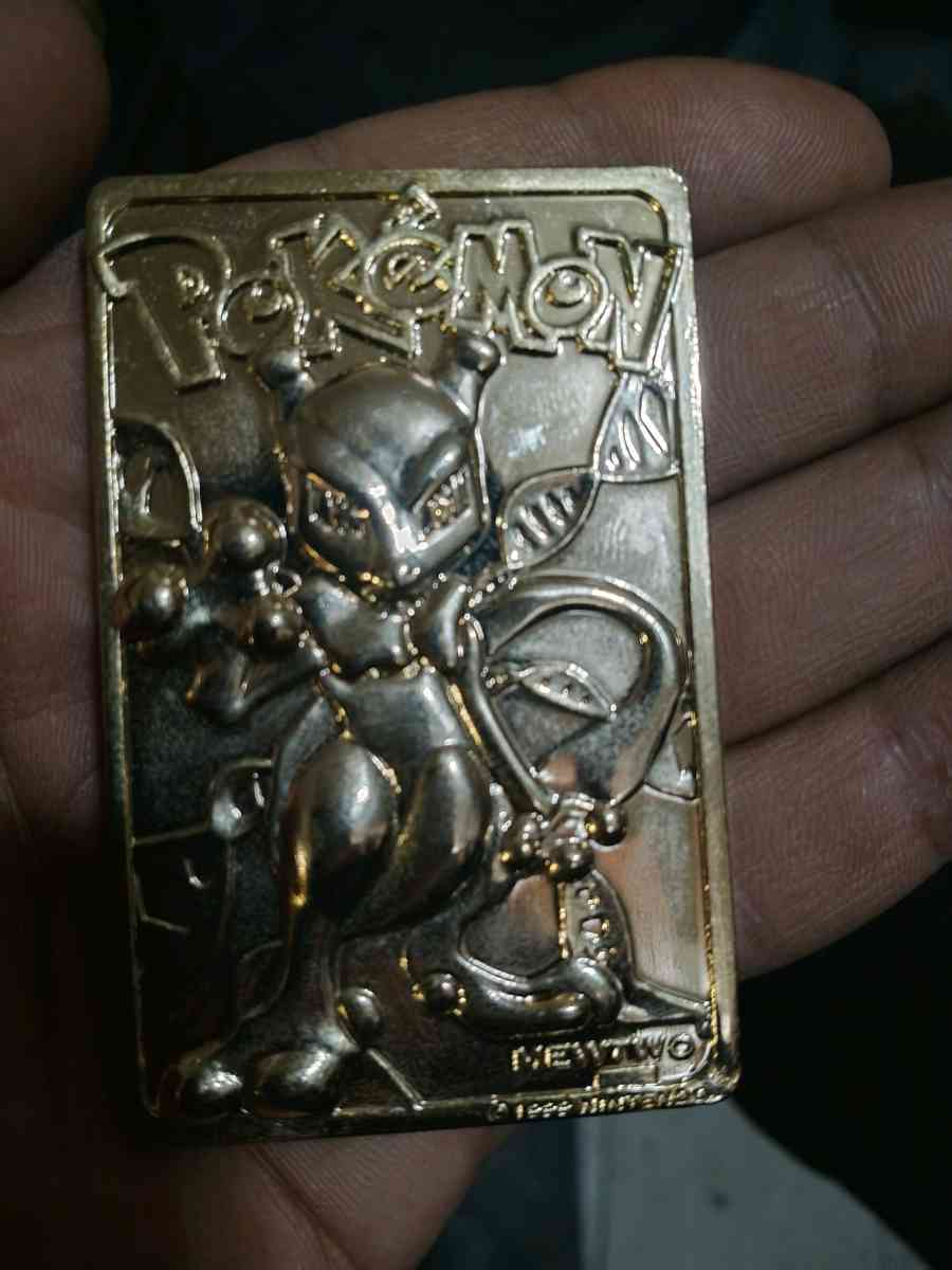 Pokemon Mewtwo 1999 23k Gold card