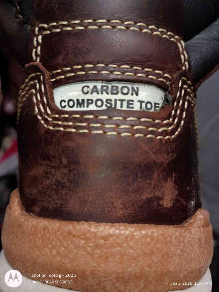 CATERPILLAR WORK BOOTS BRAND NEW WORN ONCE