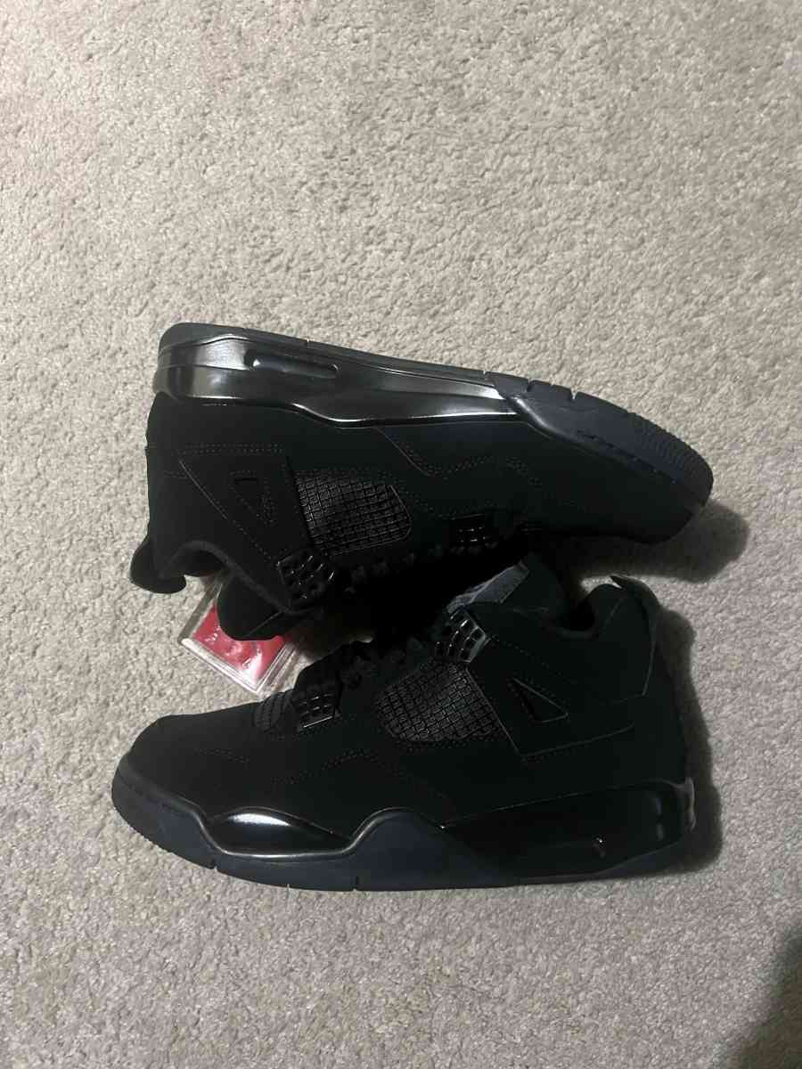 Jordan 4 Black Cats