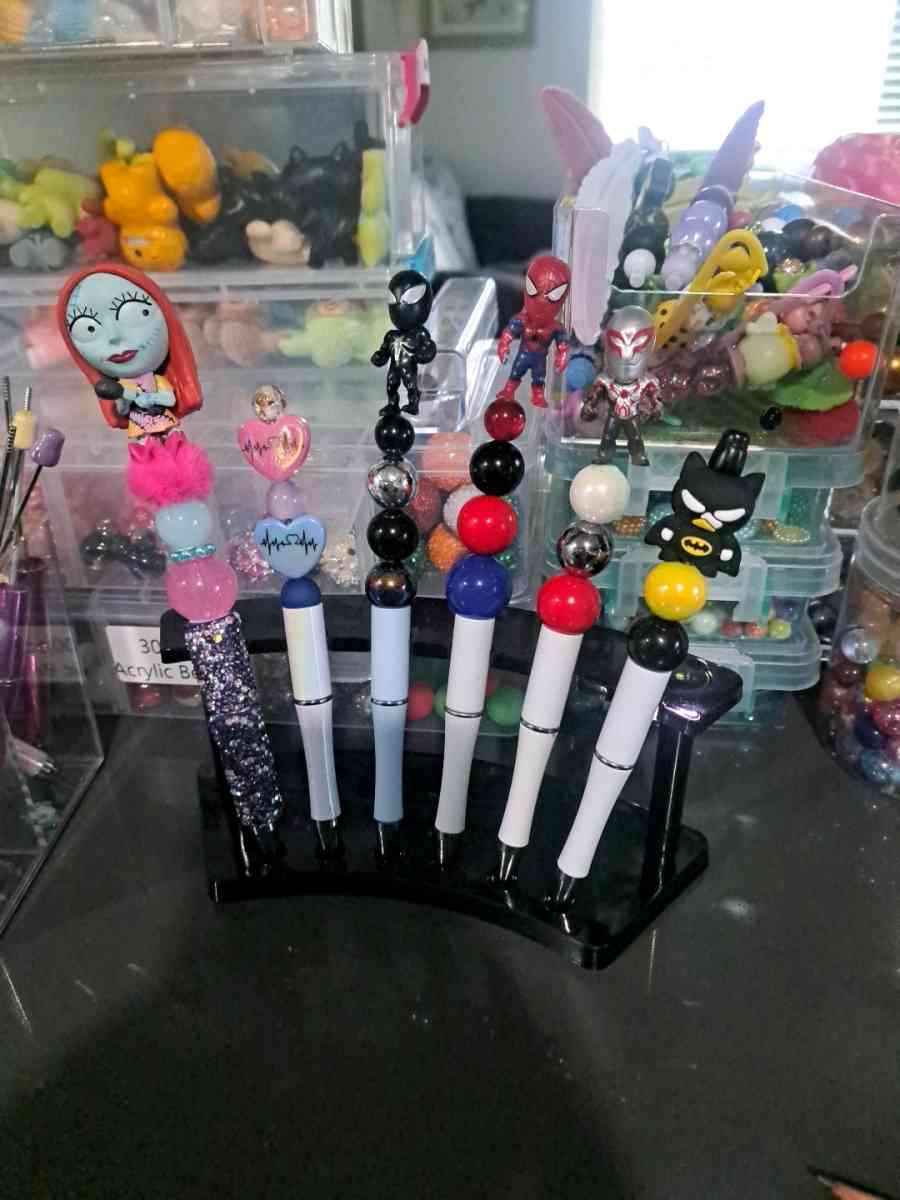 custome pens