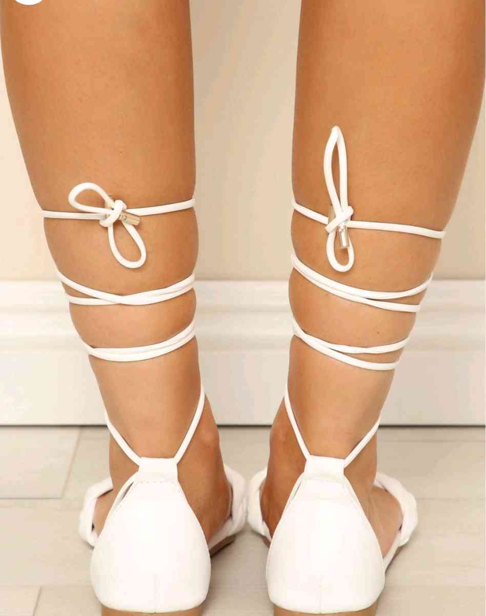 Sandalias de cuerdas elegantes