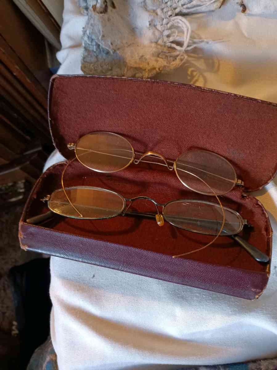 vintage eyeglasses