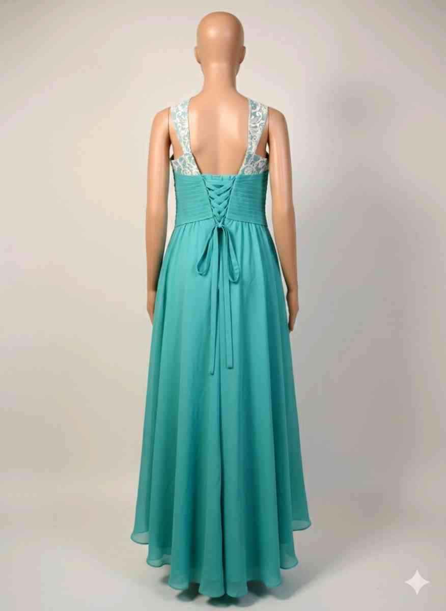 Stunning Tiffany Blue HighLow Gown  Brand New