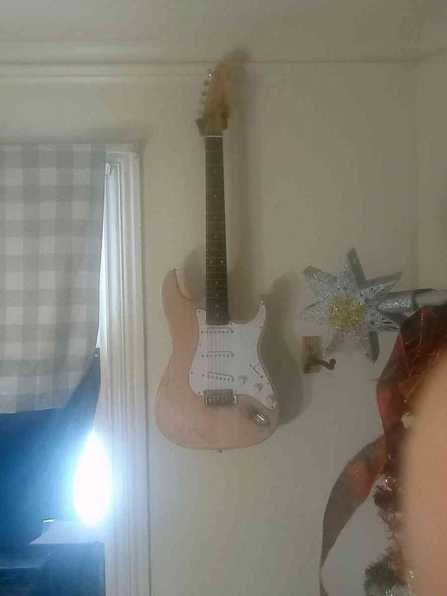 ariana mothered by aria