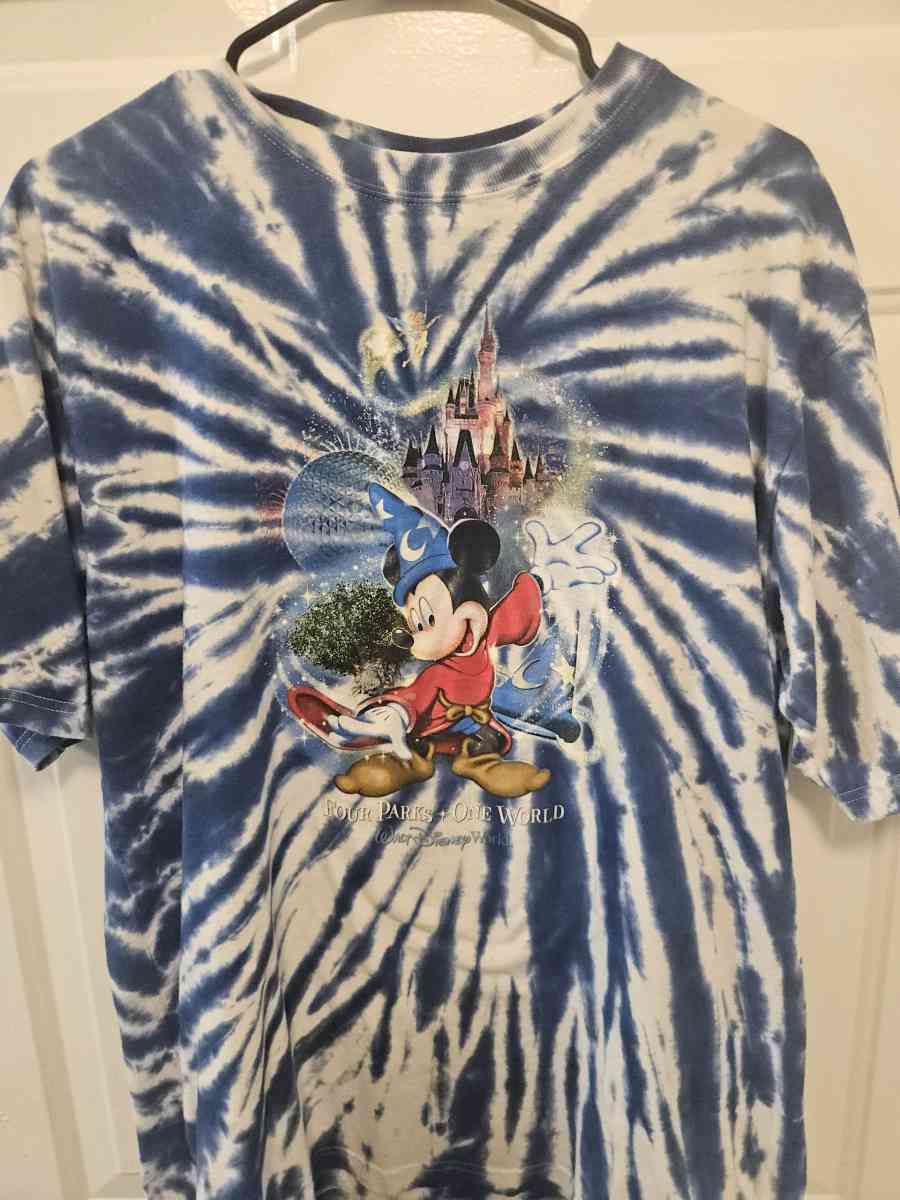 VTG Walt Disney World Tie Dye Tshirt