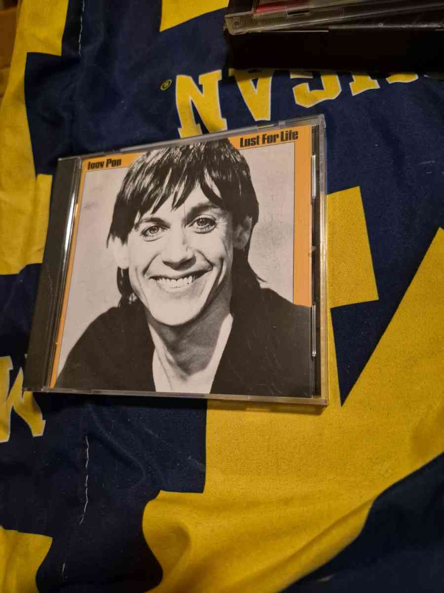 USED Iggy Pop LUST FOR LIFE CD Copyrighted in 1977