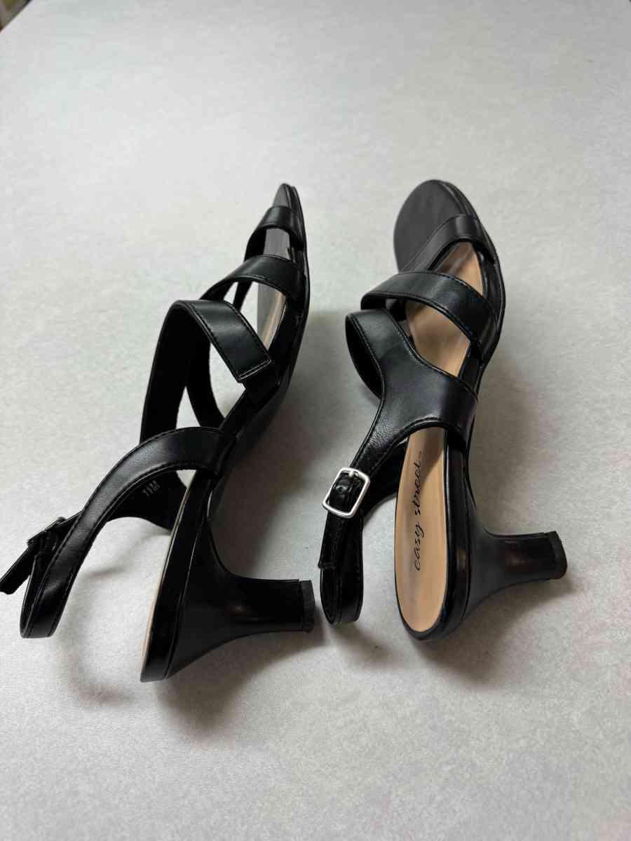 Easy Spirit womens dress shoes