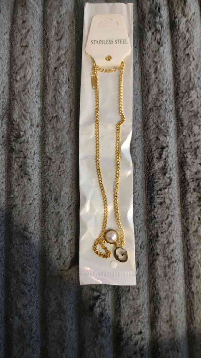 necklaces   10 dollars each