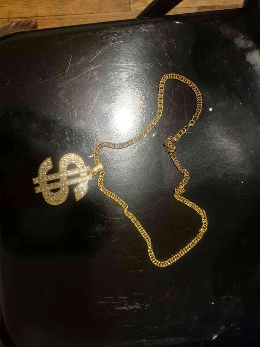 gold And Diamond Chain - Clinton, Maryland - FleaMarketBay