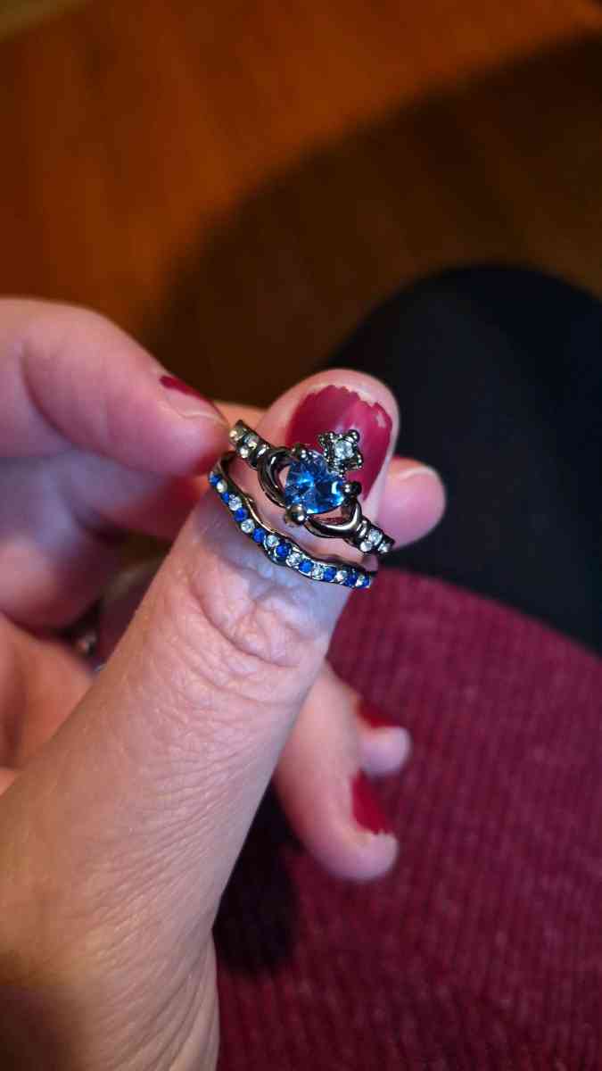 BRAND NEW 2PC sapphire Celtic ring set size 9