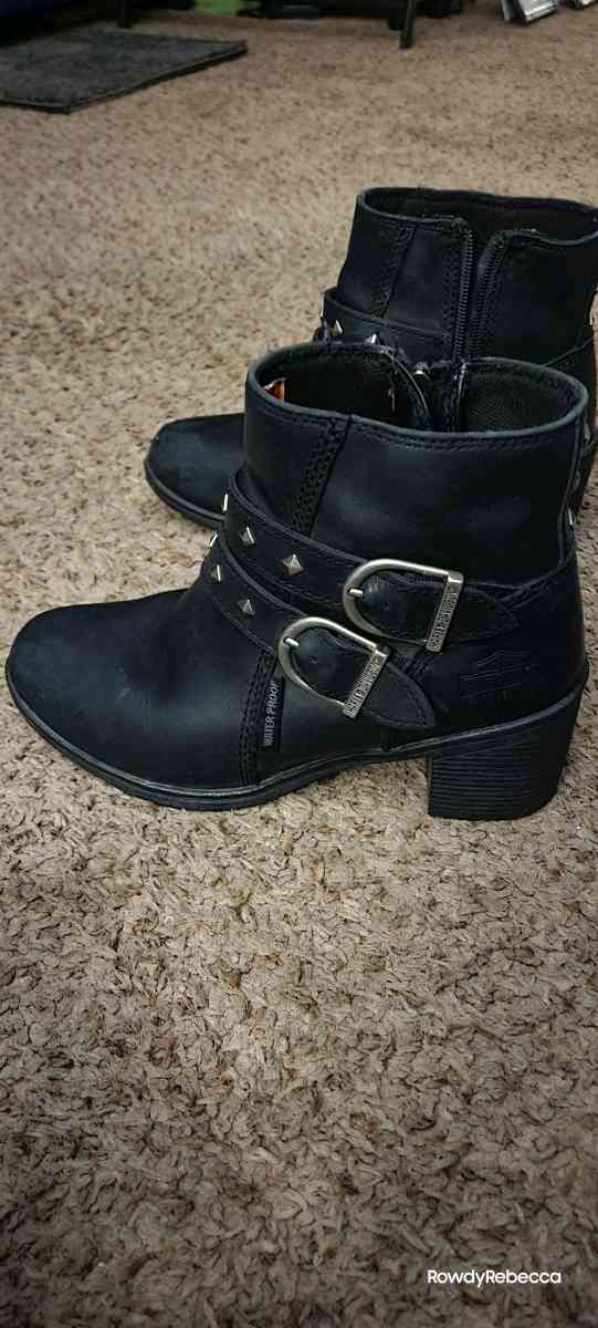 womens 7 and a half harley boots