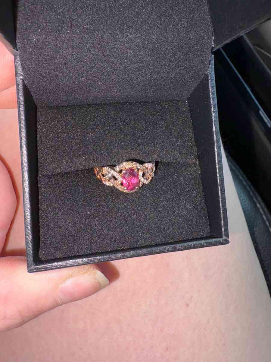 Le Vian Rhodolite Garnet Ring 14 ct twDiamonds 14K Strawberr