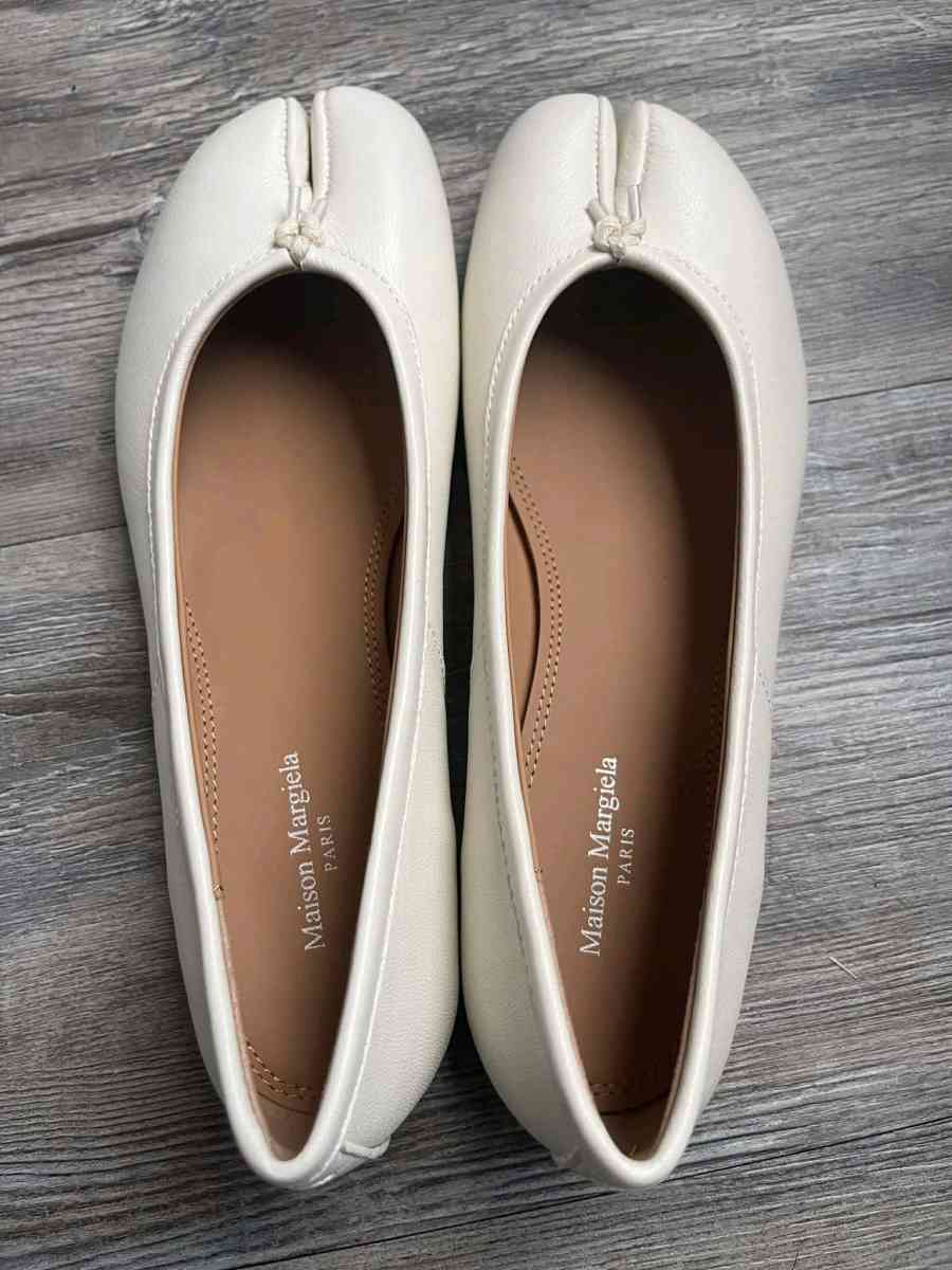 maison margiela tapi flats ballet in white leather size 7US - Mission, Texas - FleaMarketBay