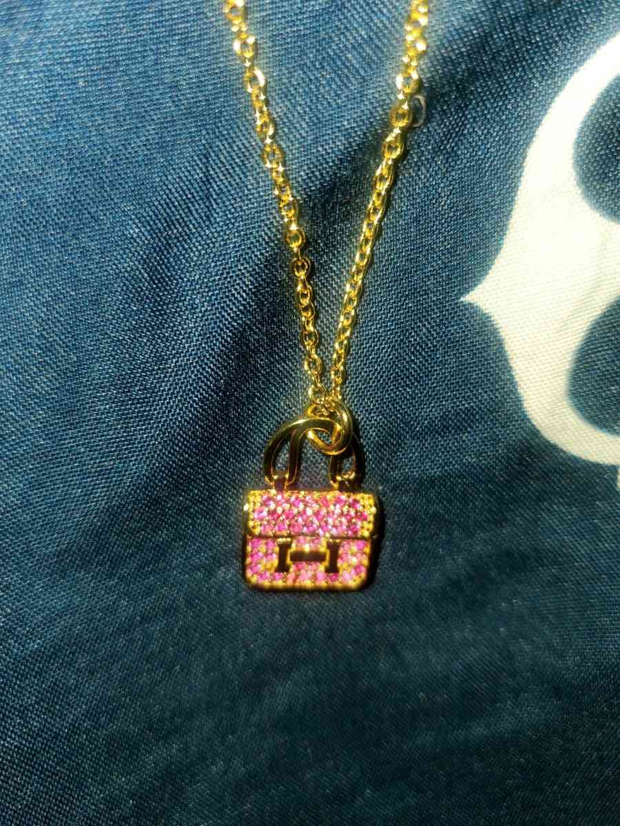 Hernes Gold Necklace with Pink Bag Pendant