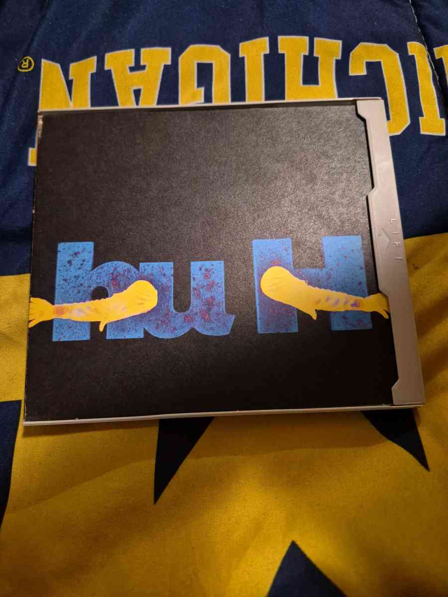 LIKE NEW huH compilation CD 4