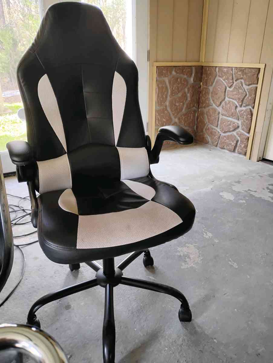 desk chair