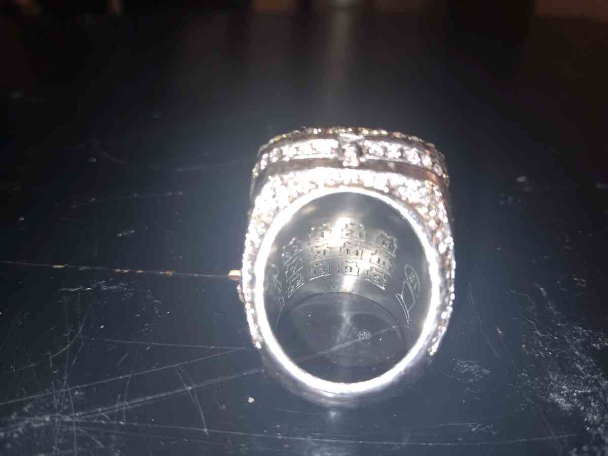 2021 Milwaukee Bucks NBA Championship ring replica