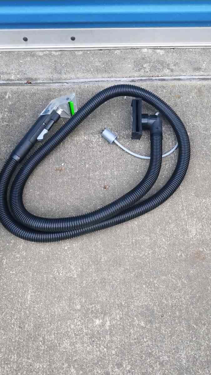 carpet cleaner - Dallas, Texas - FleaMarketBay