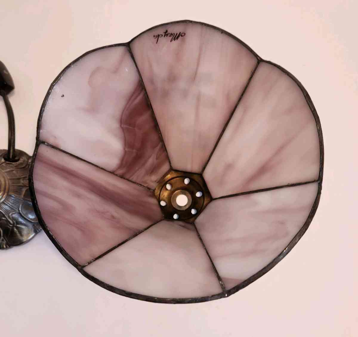 Meyda Tiffany Style Lamp With Handpainted Slag Glass Shade