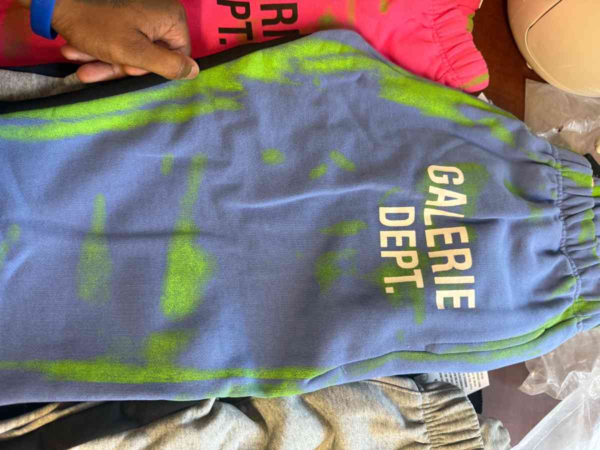 gallery dept sweats green and baby blue