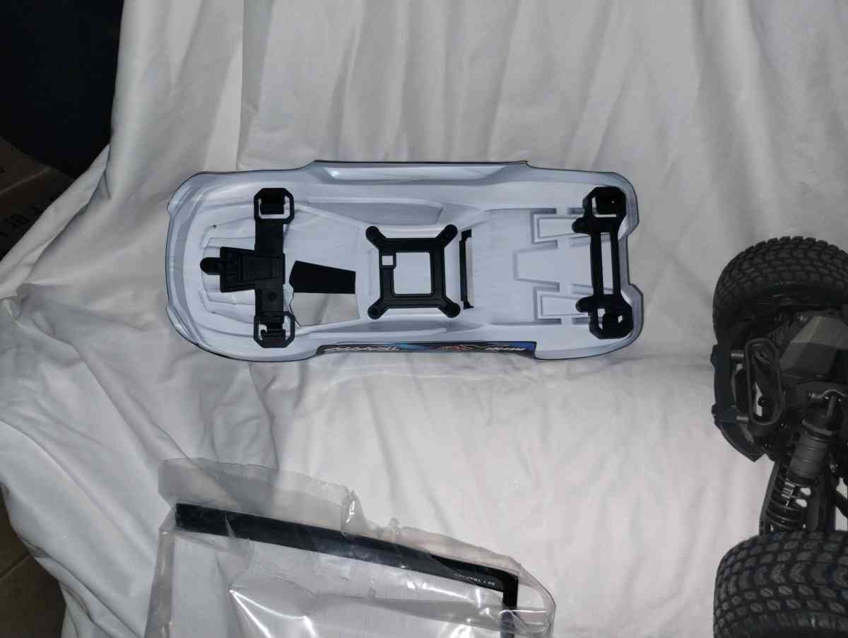 Traxxas xrt mini 4wd