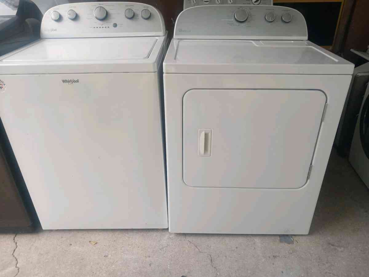whirlpool washer and dryer set - Naples, Florida - FleaMarketBay