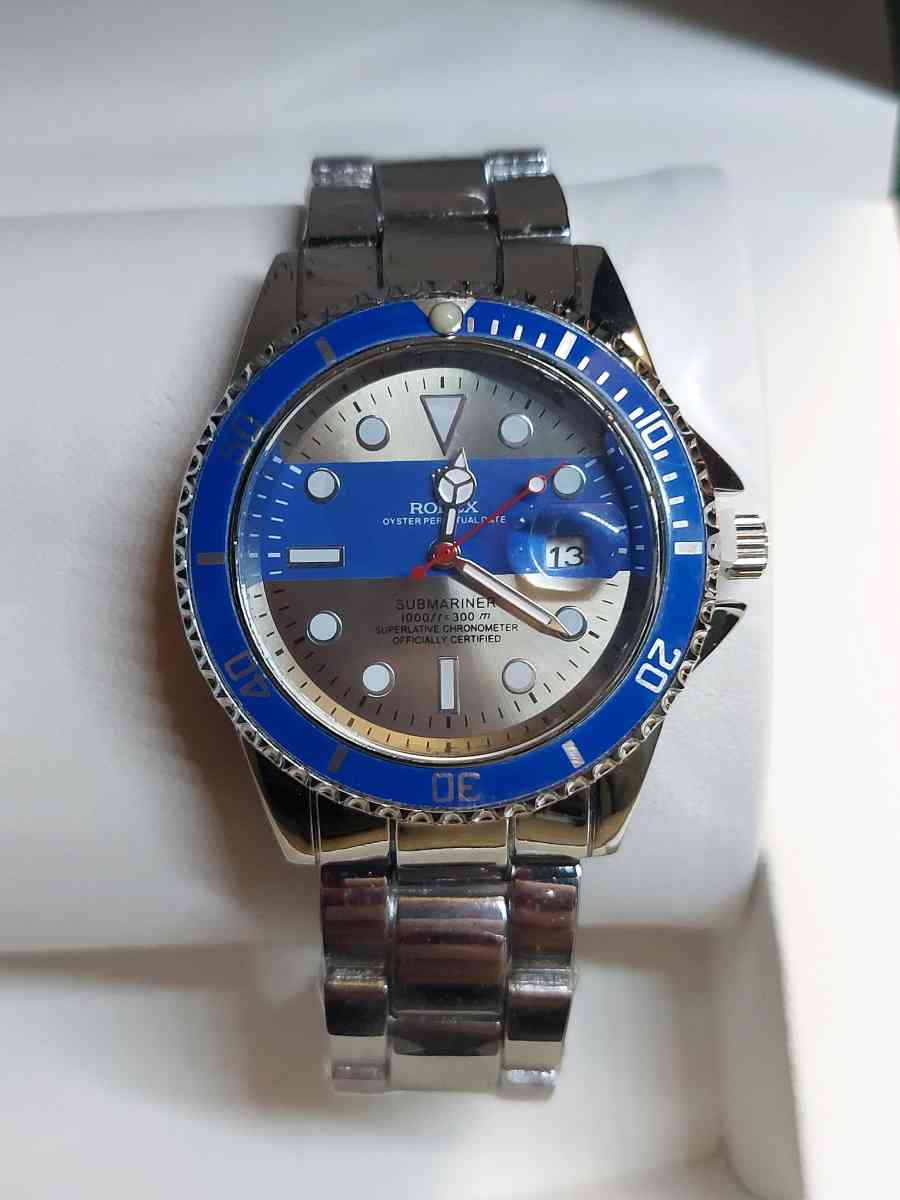 CUSTOMIZE FASHION NEW STANILESS  STEEL CLASSIC MAN WATCH