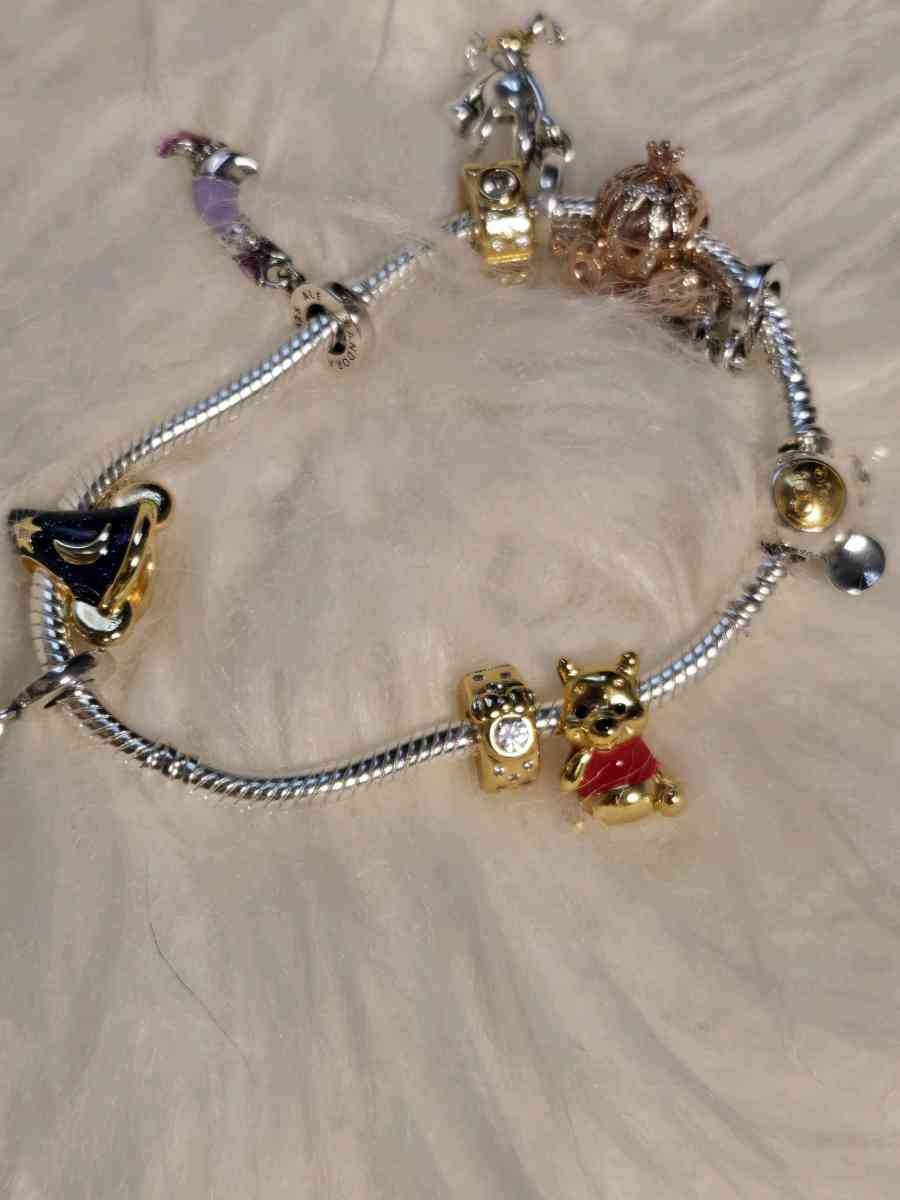 PANDORA 14k Gold Disney Winnie the Pooh Bear Charm for Pando