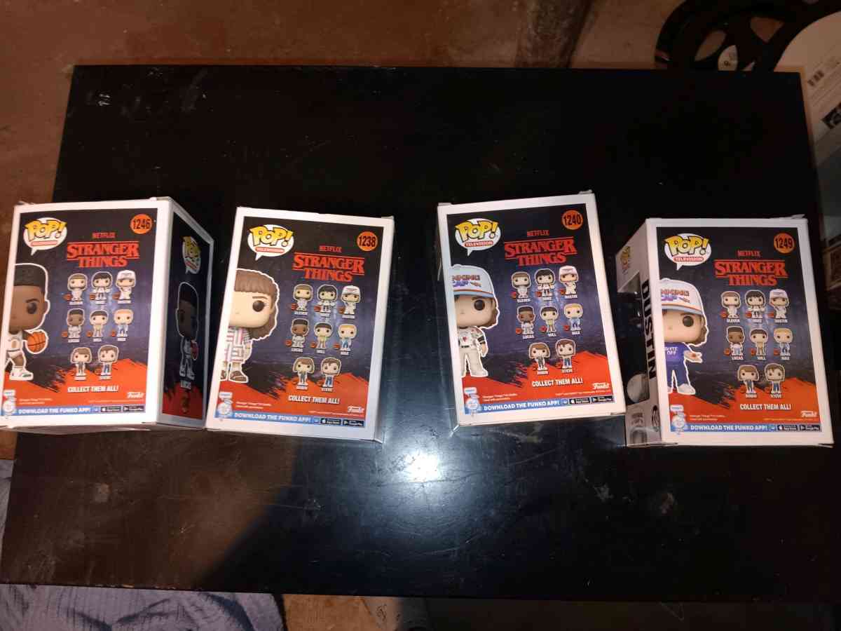 stranger things pop figures