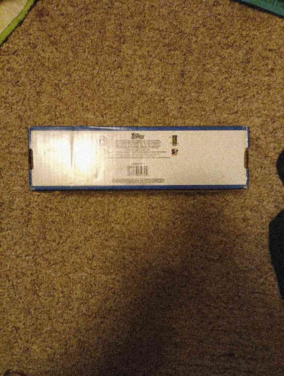 2005 in open Topps baseball cards