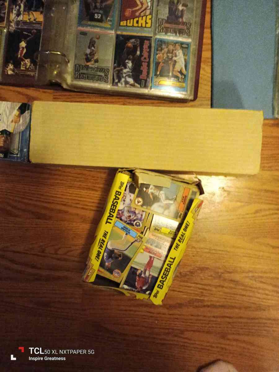 excellent condition playing cards