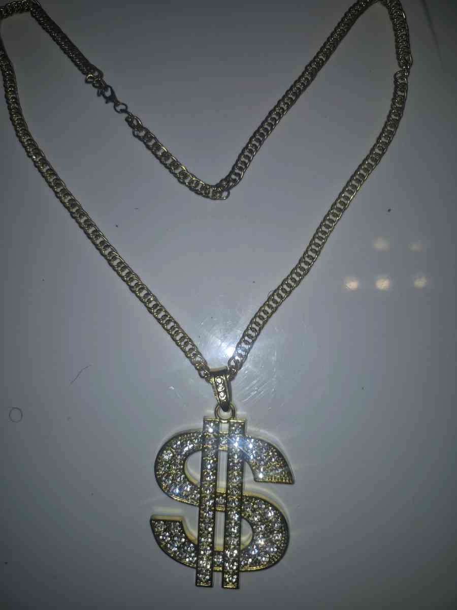 gold And Diamond Chain - Clinton, Maryland - FleaMarketBay