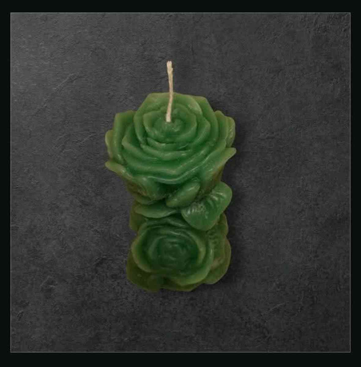 Green Rose Candle Set - Mount Prospect, Illinois - FleaMarketBay