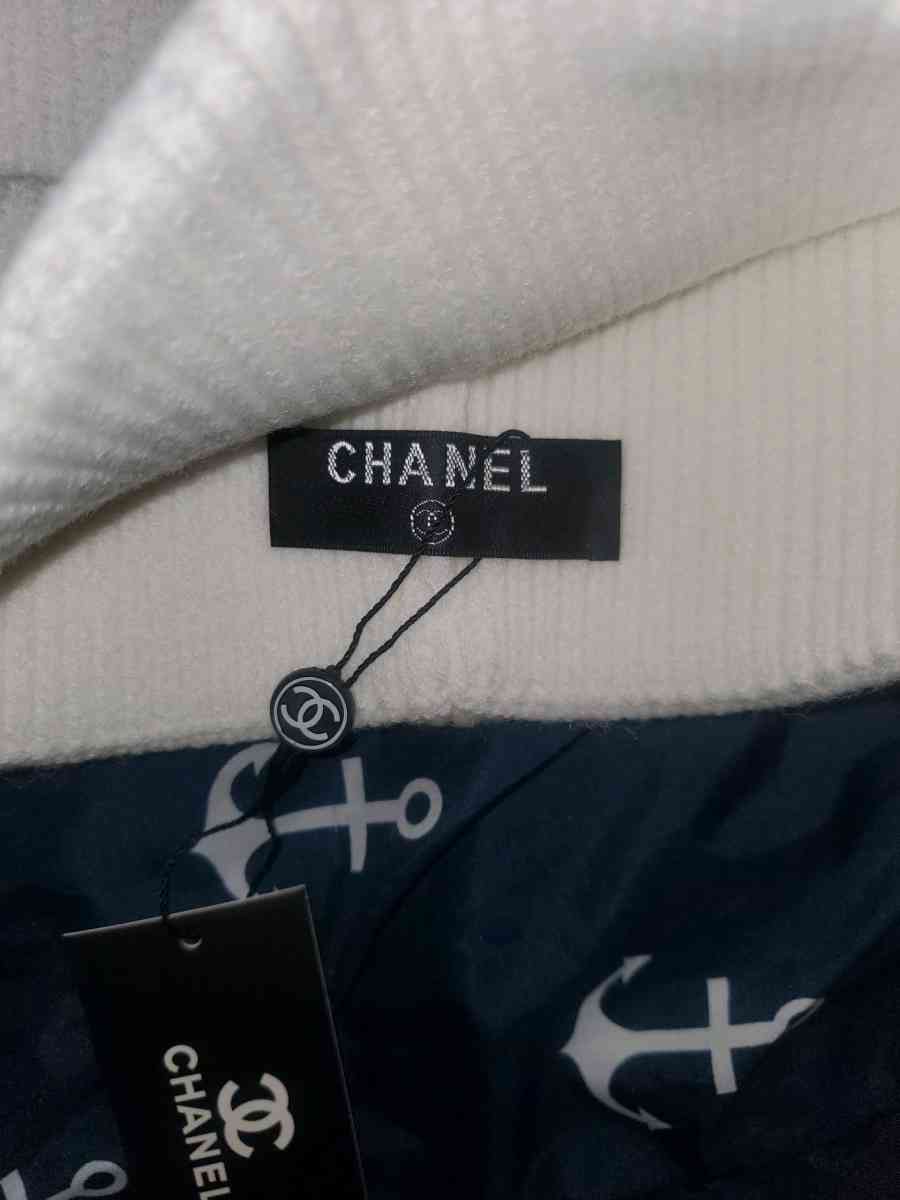 CHANEL White Beanie With Gold Emblems