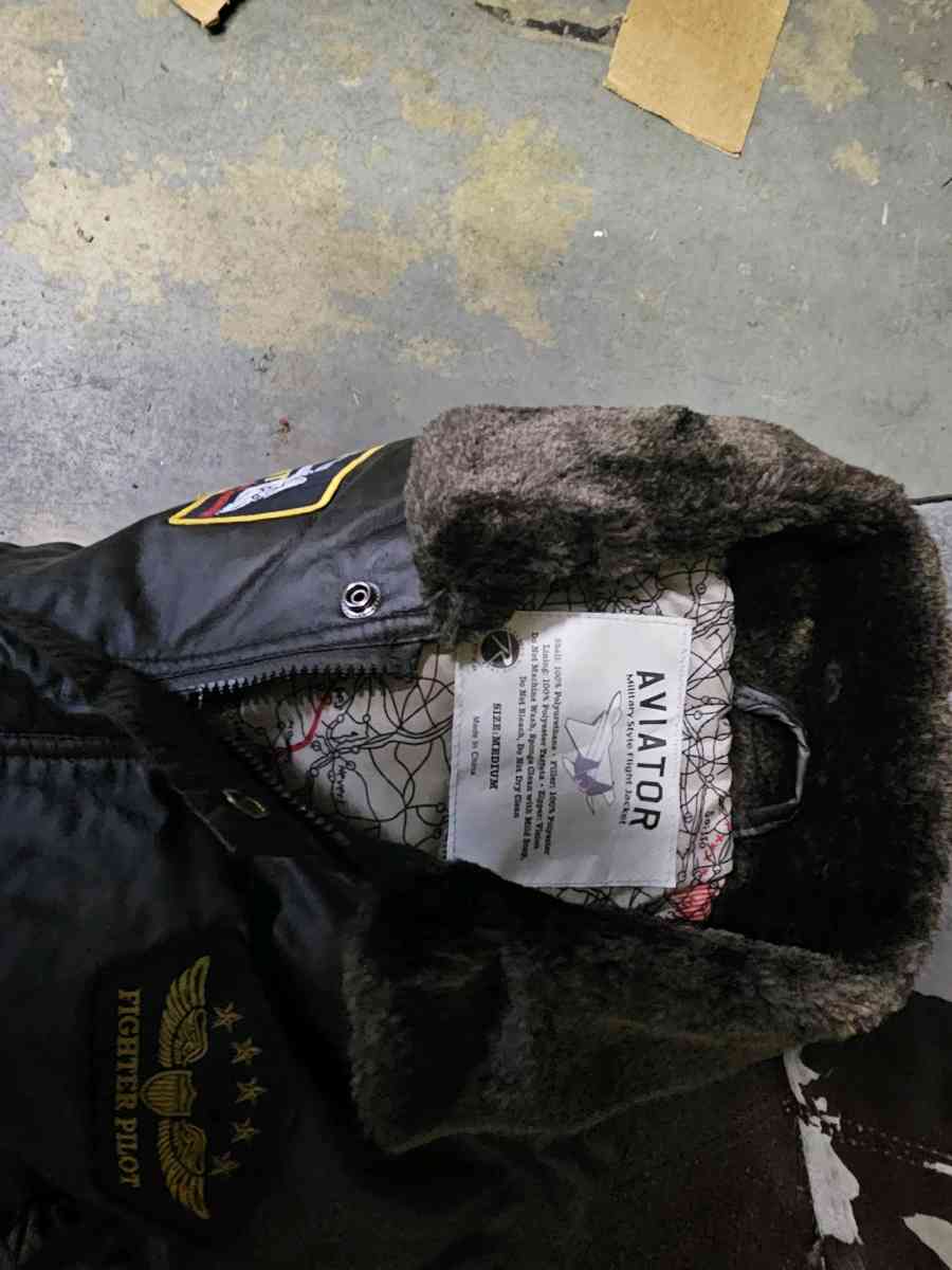 bomber jacket Size M