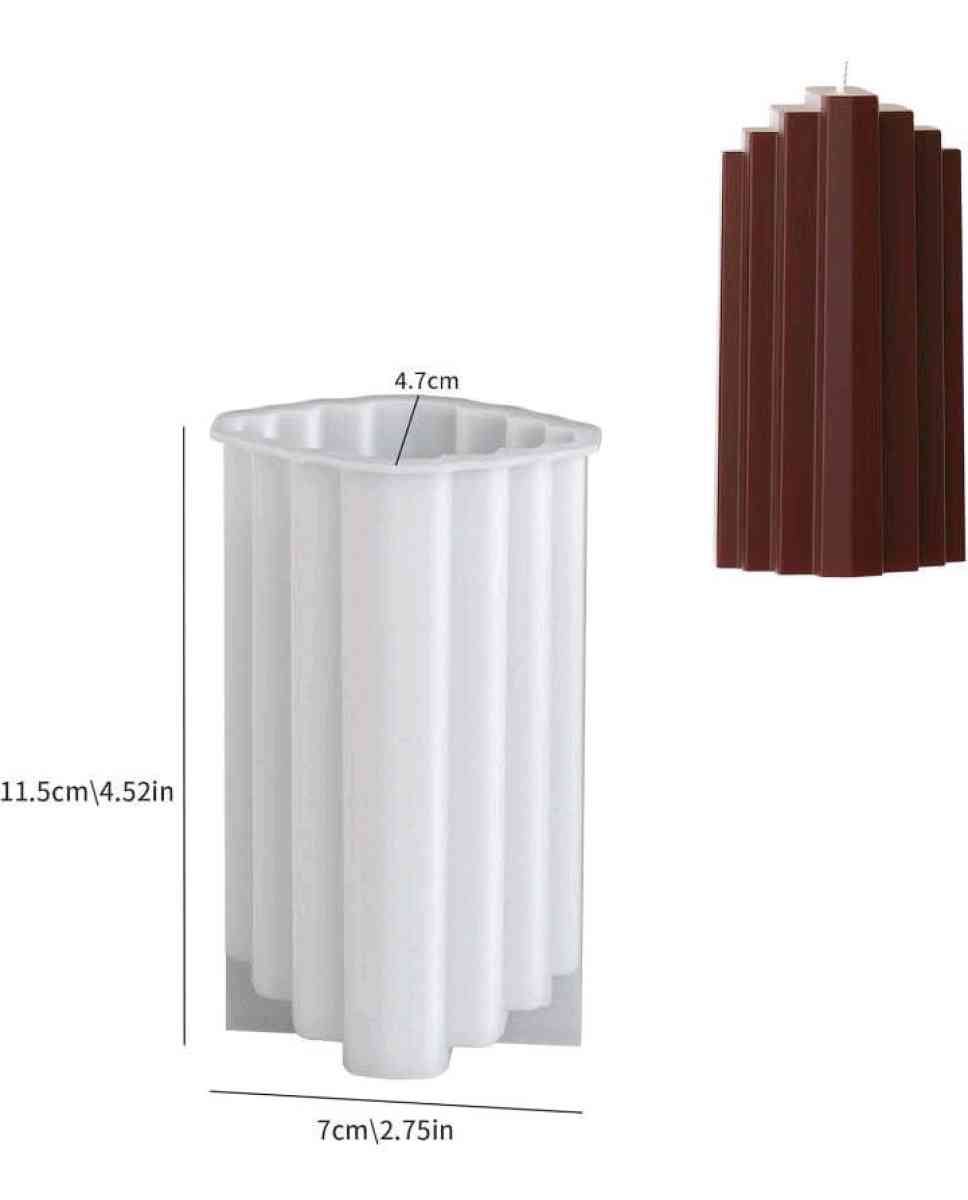 Blue Geometric Candle Design - Mount Prospect, Illinois - FleaMarketBay