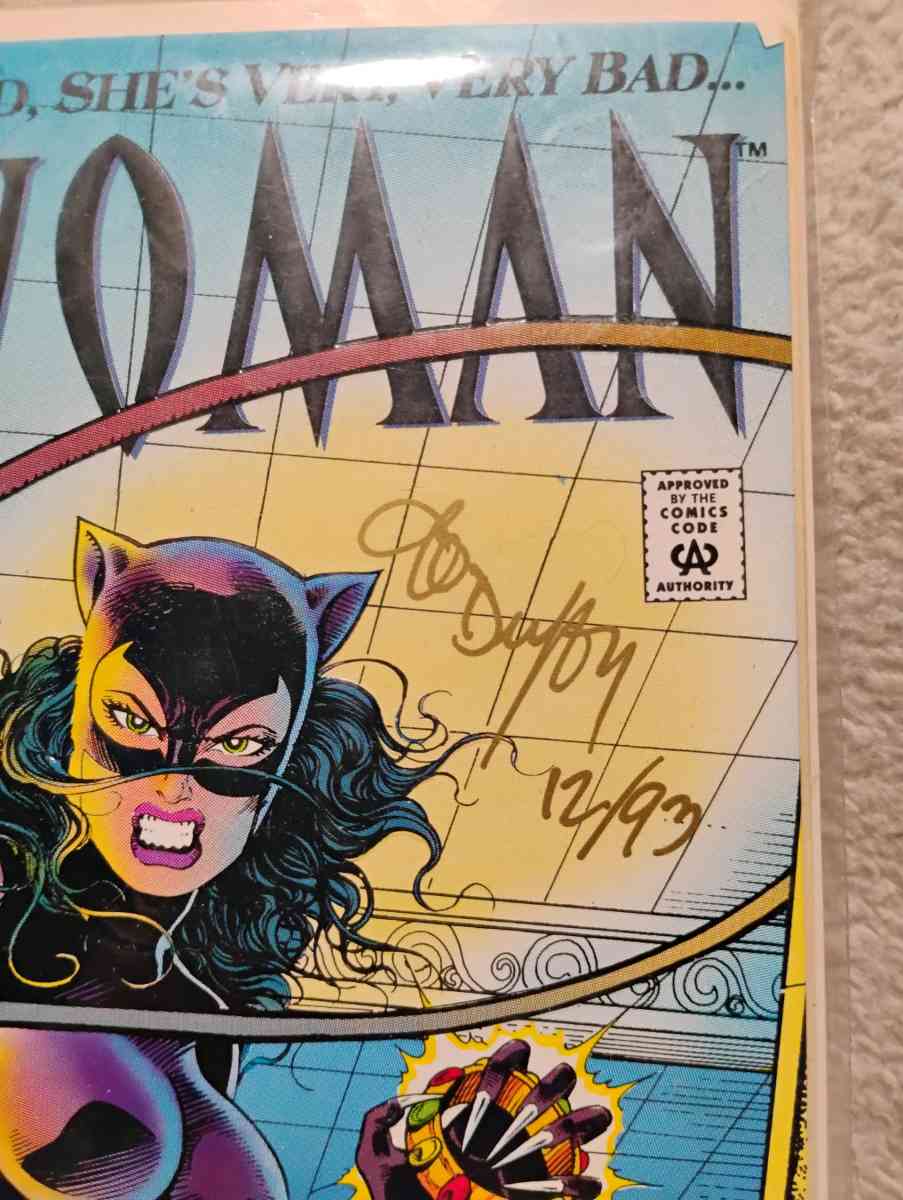 Catwoman issue 1 93 signed