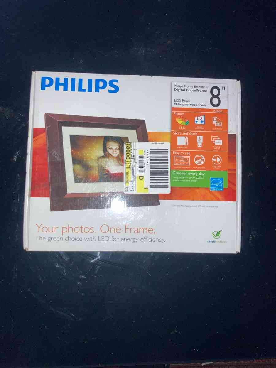 Philips Home Essentials 8inch Digital Photo Frame
