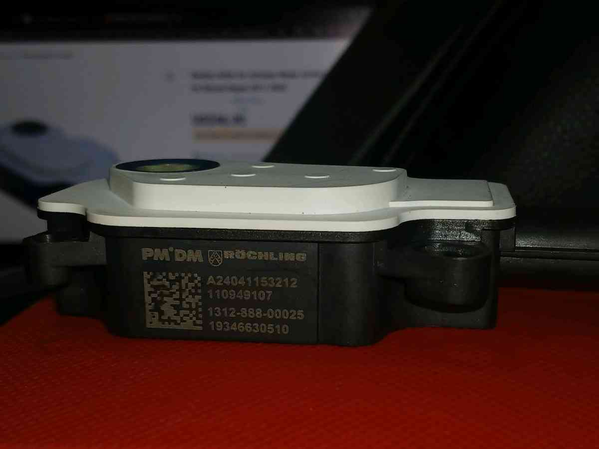 Shutter Grille Air Actuator Motor Nissan Rogue 2017 to 2020