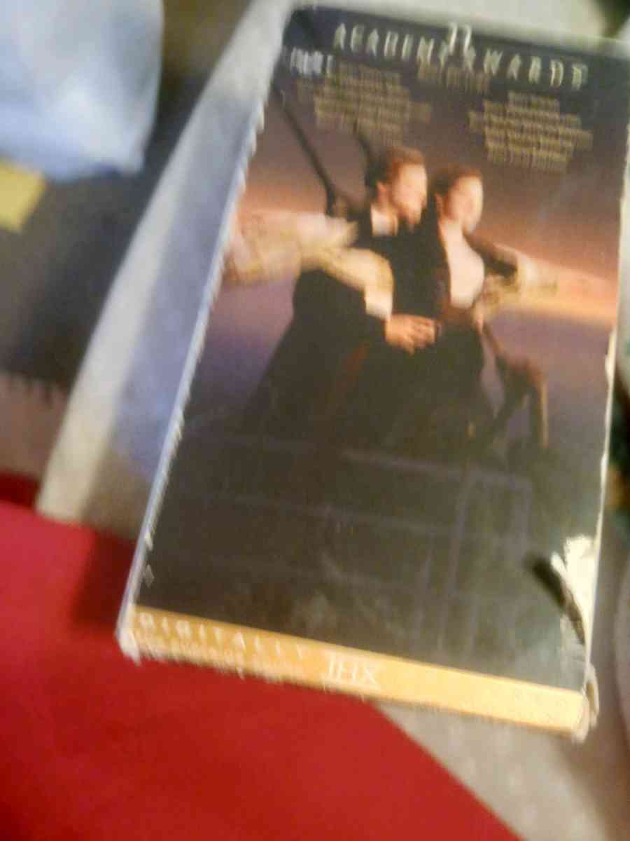 Titanic on vhs