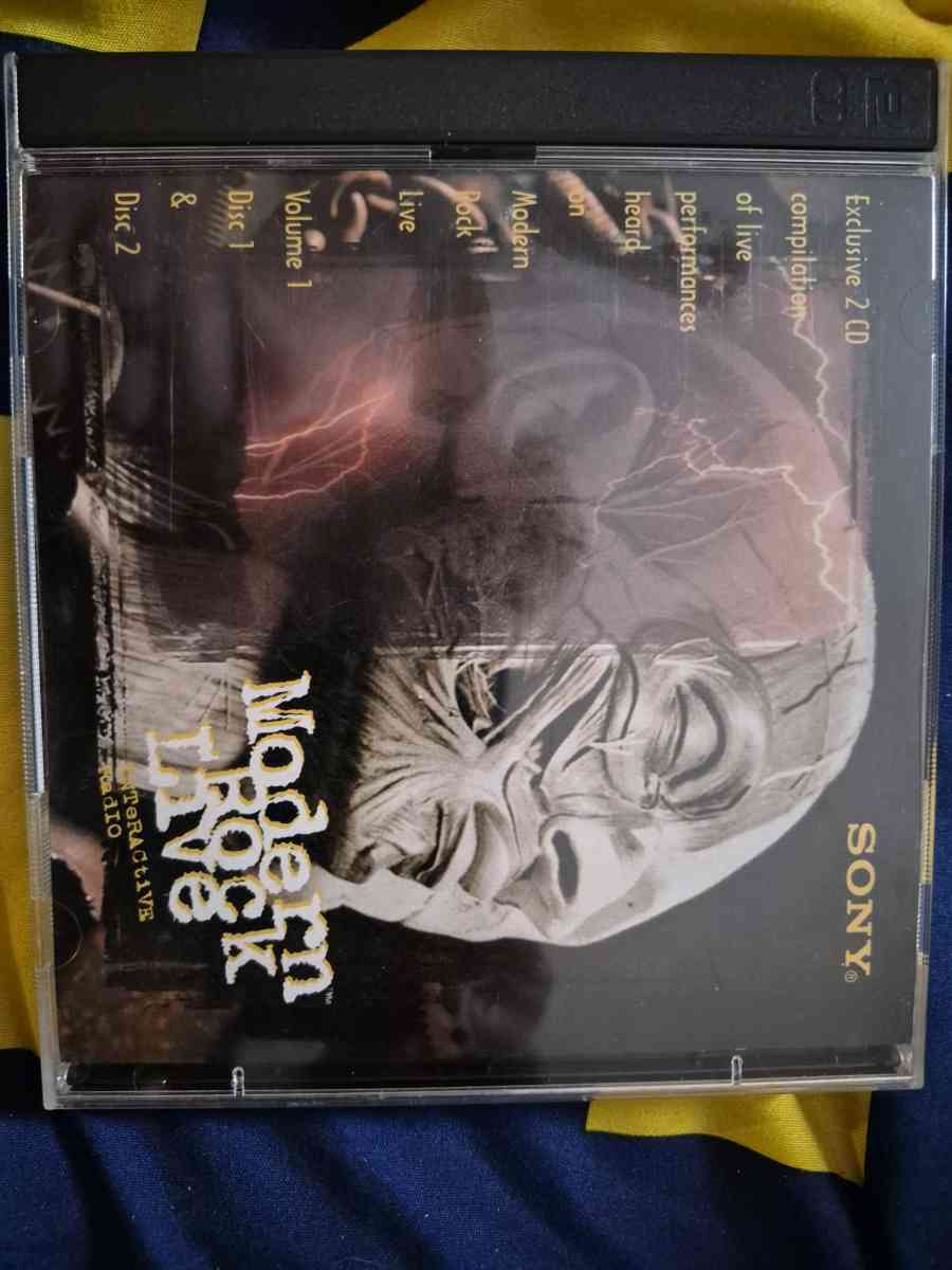 USED EXCELLENT CONDITION Modern Rock Live CD