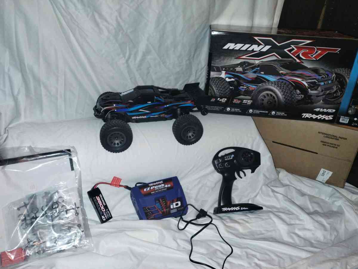 Traxxas xrt mini 4wd