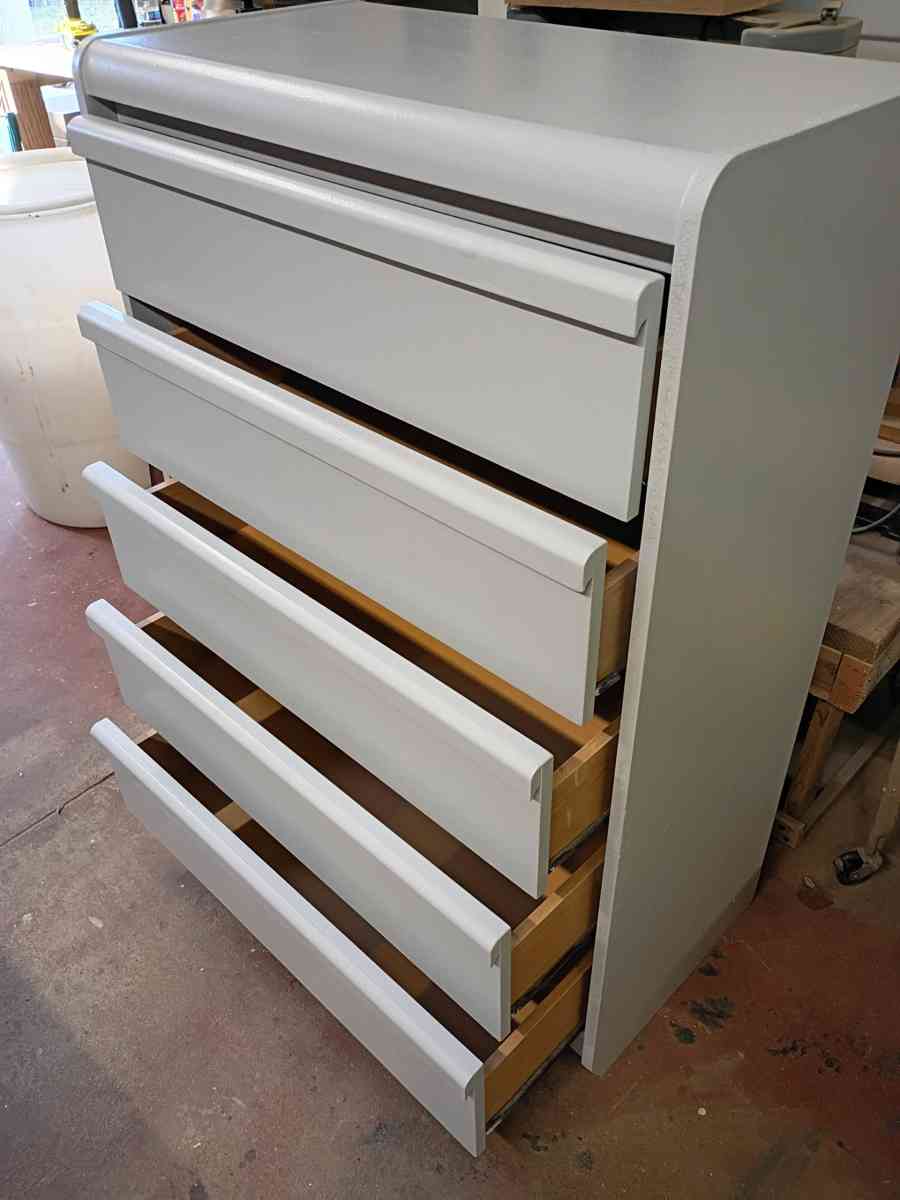 5 drawer dresser