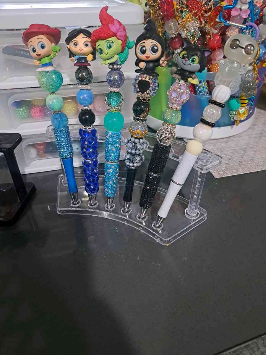 custome pens