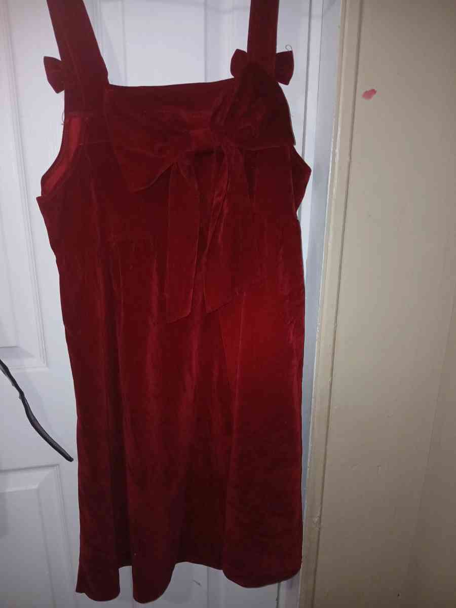 Sleeve less frock with cute bow