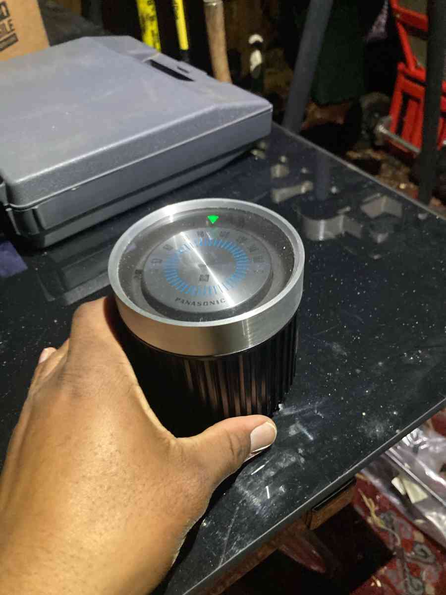 Panasonic Model R12 AM Transistor Radio