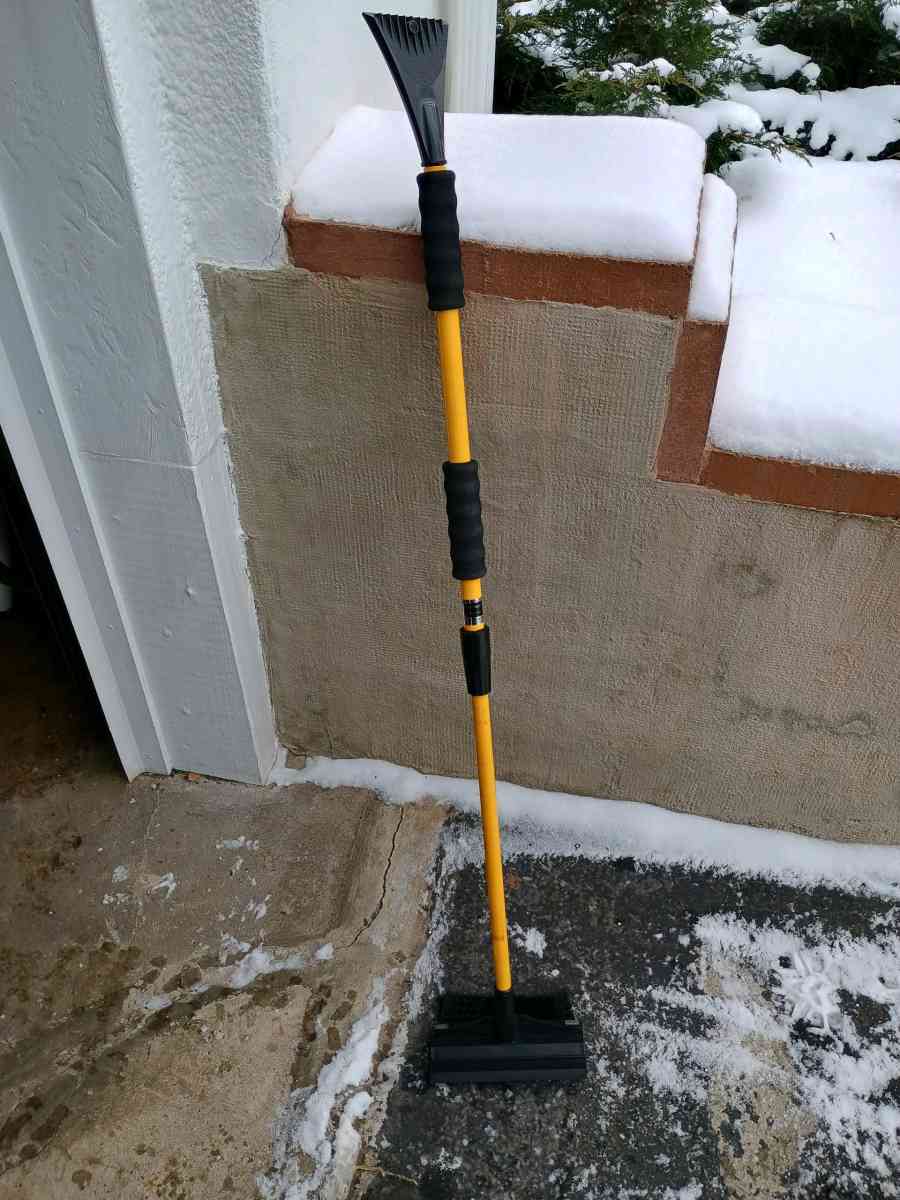 extendable snow brush and ice scraper