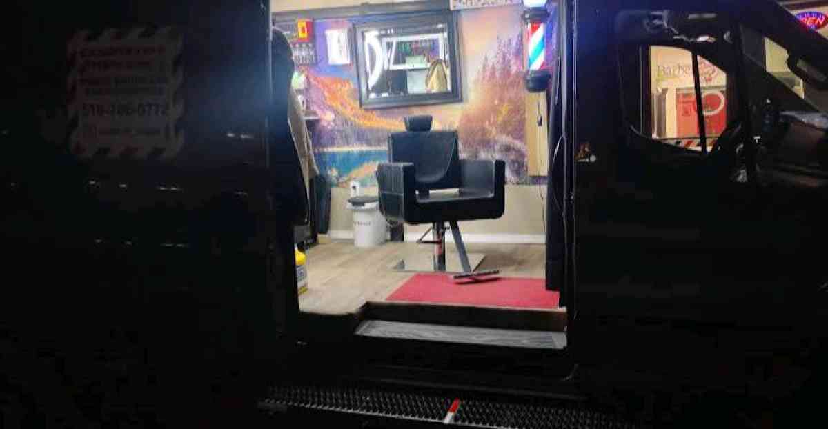 COSILIONS BARBERSHOP N MOBILE BARBER SERVICES