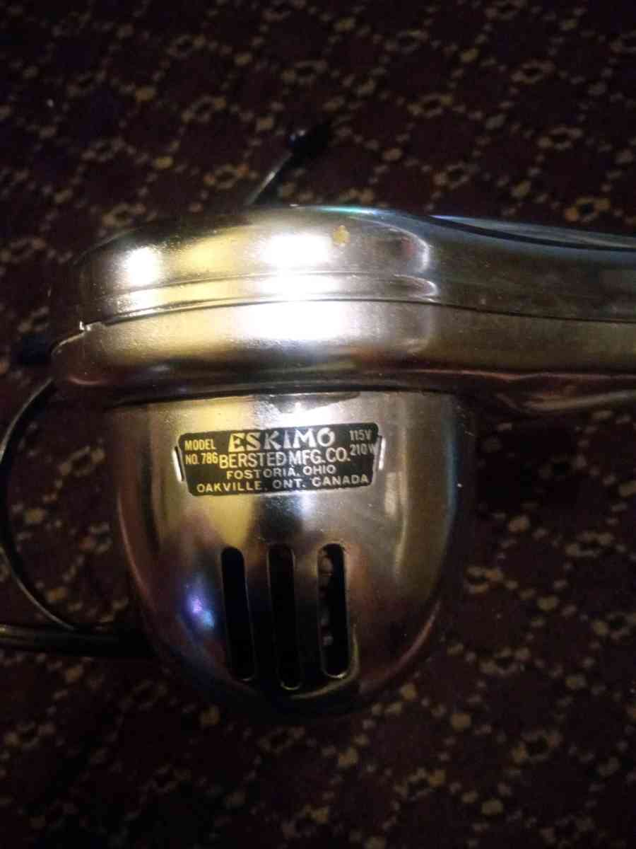 Vintage Eskimo hair dryer